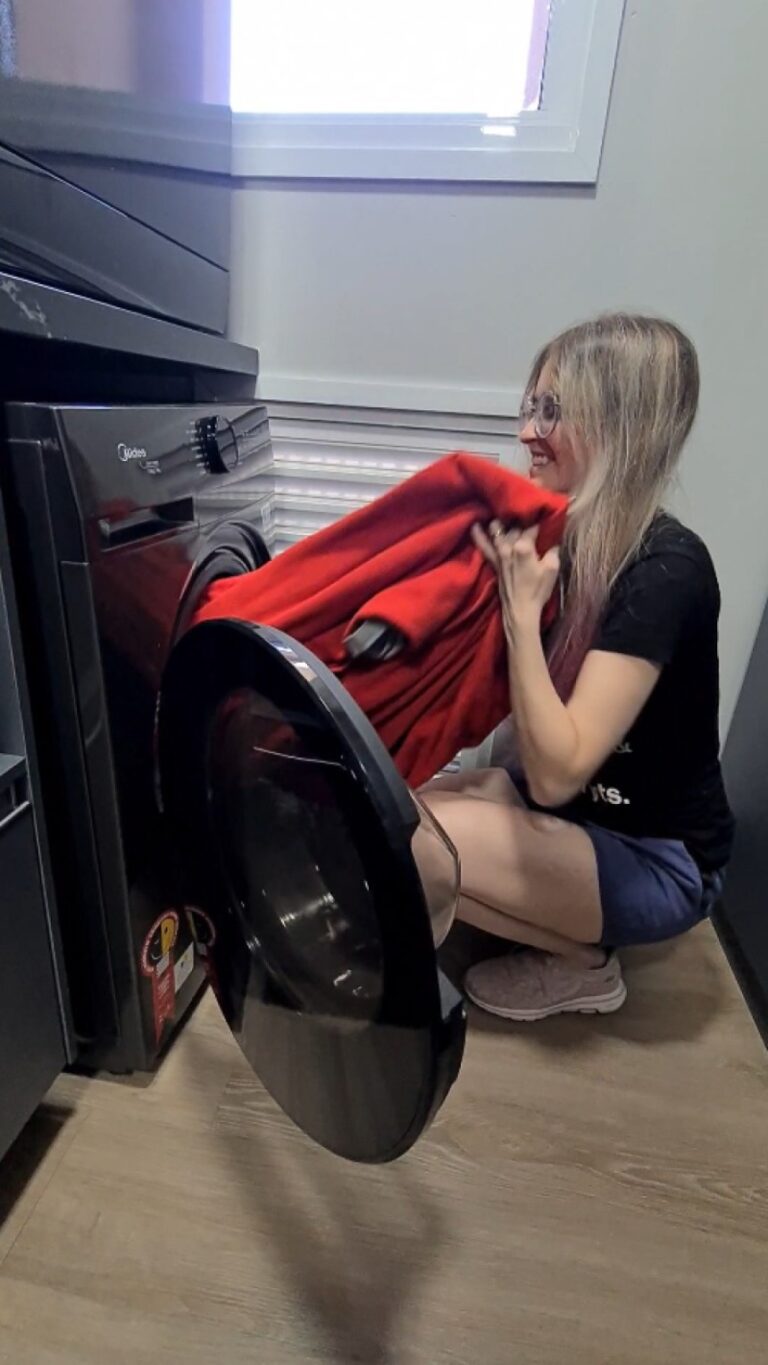 Cansei da Rotina – Lavar Roupas na Mão, Nunca Mais !!!