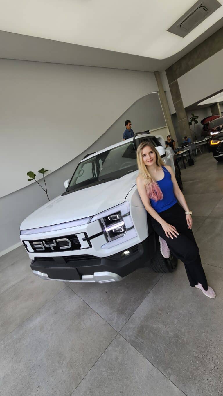 Mergulhando na Potência da BYD Shark: Uma Experiência de Conforto e Tecnologia