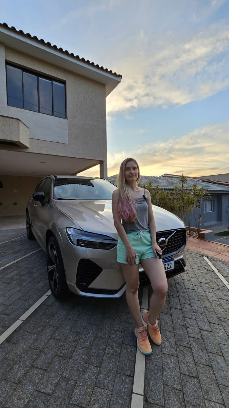 Volvo XC60 Ultimate 2025. Luxo, Conforto e Tecnologia em um SUV Premium