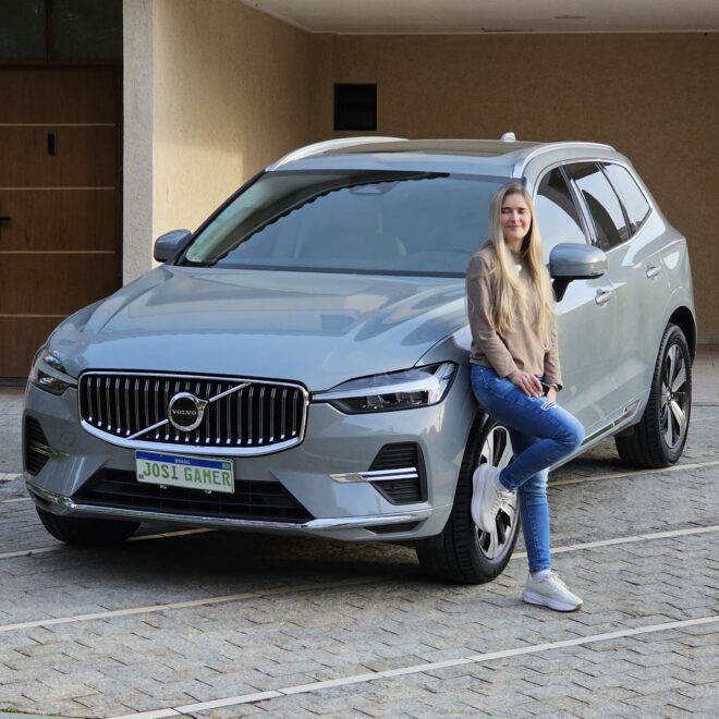 Volvo XC60 Plus
