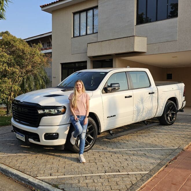 RAM 1500 Laramie Night Edition