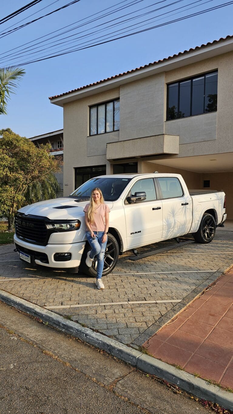 RAM 1500 Laramie Night Edition