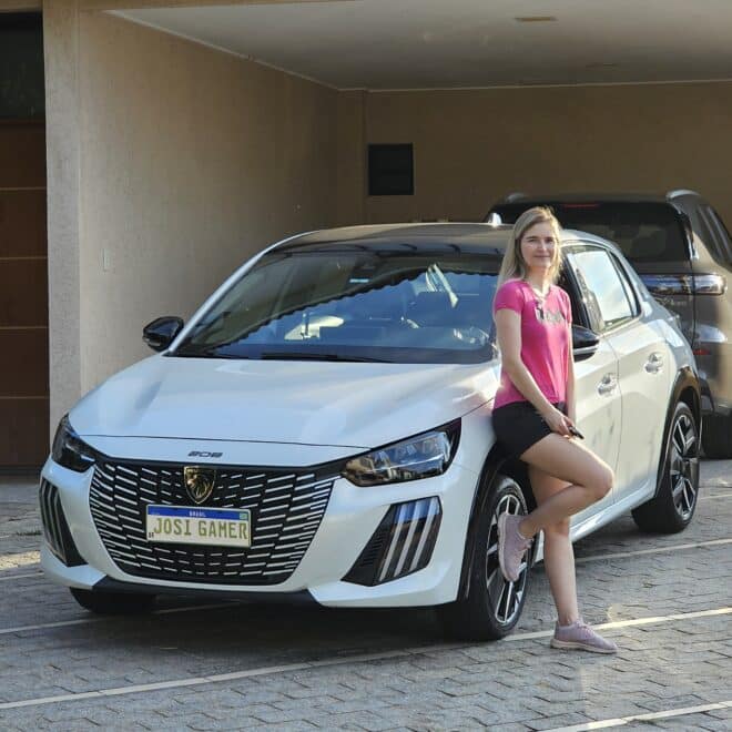 Peugeot 208 GT Hybrid