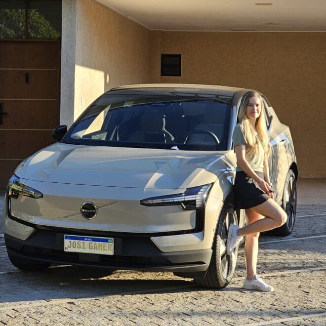 Volvo EX30 Ultra Twin Motor