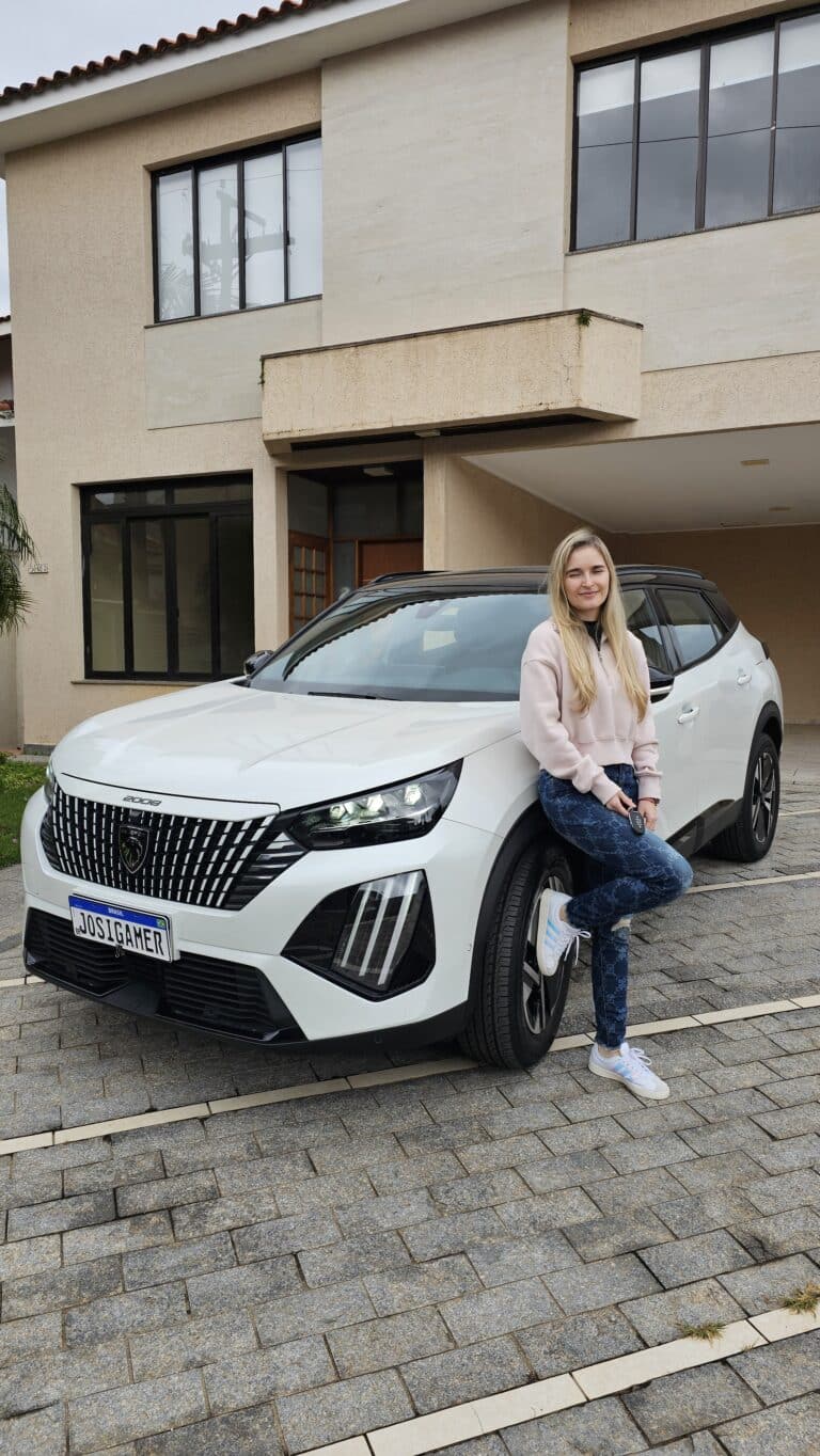 Peugeot 2008 GT Hybrid