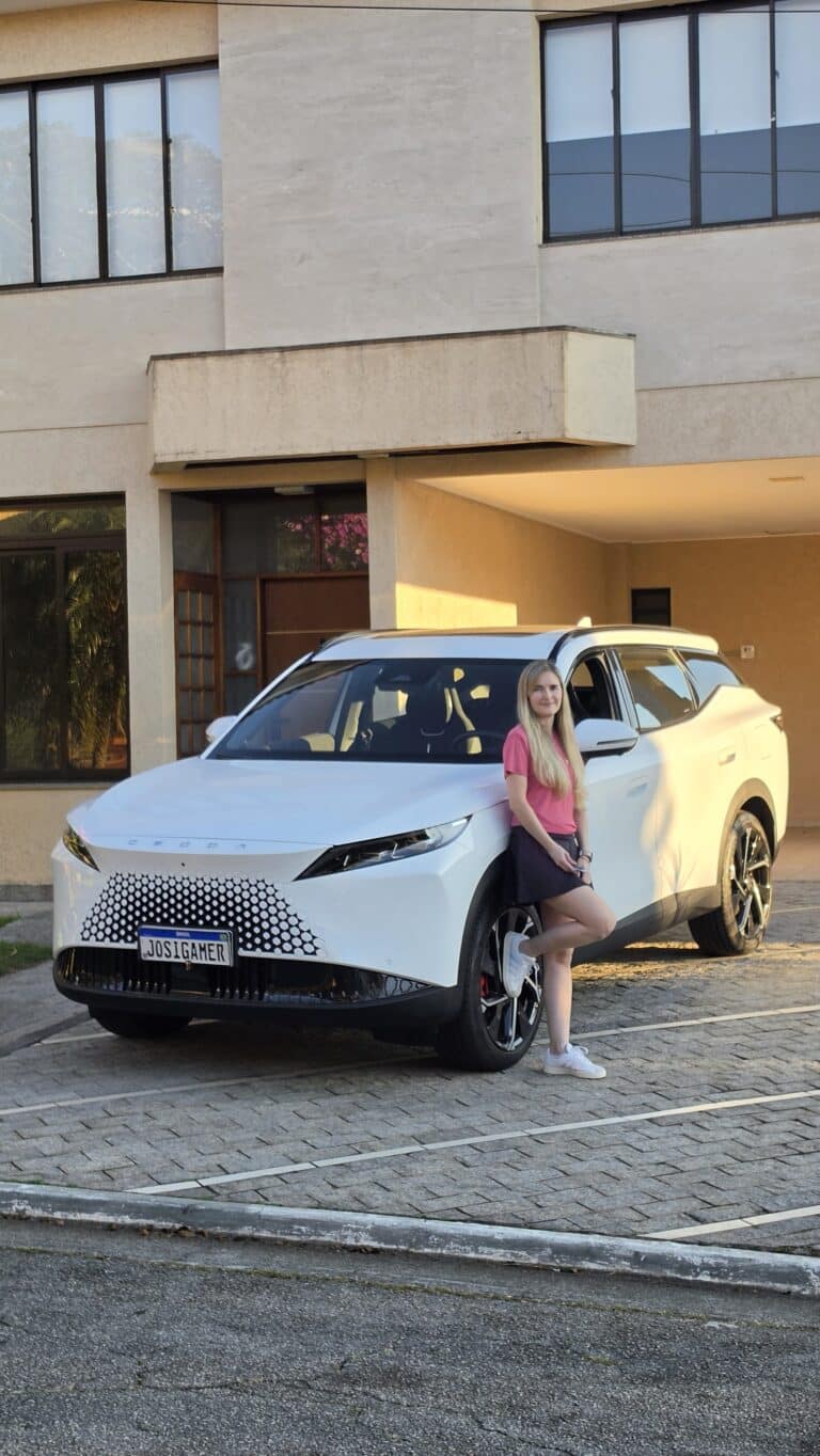 OMODA 7 PRESTIGE HÍBRIDO PLUG-IN