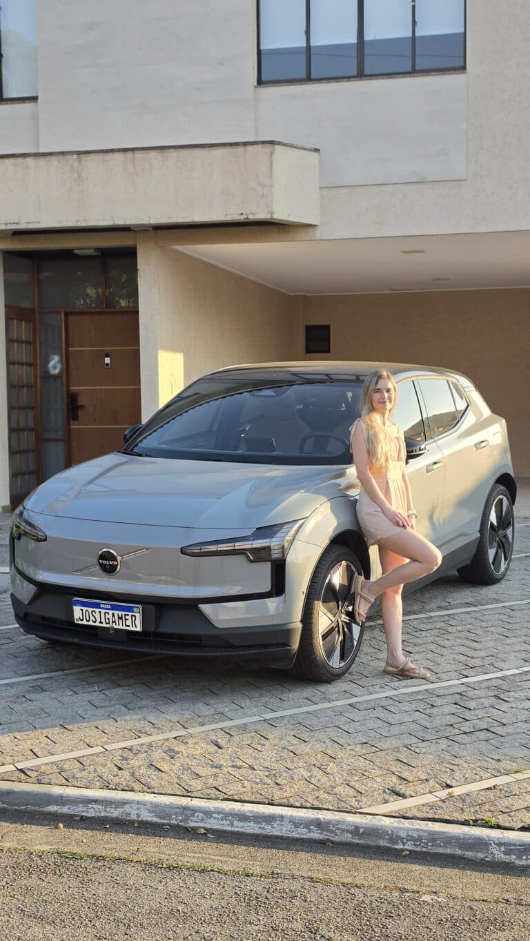 Volvo EX30 Ultra: minimalista, tecnológico e com 272 cv de potência – Volvo AutoStar