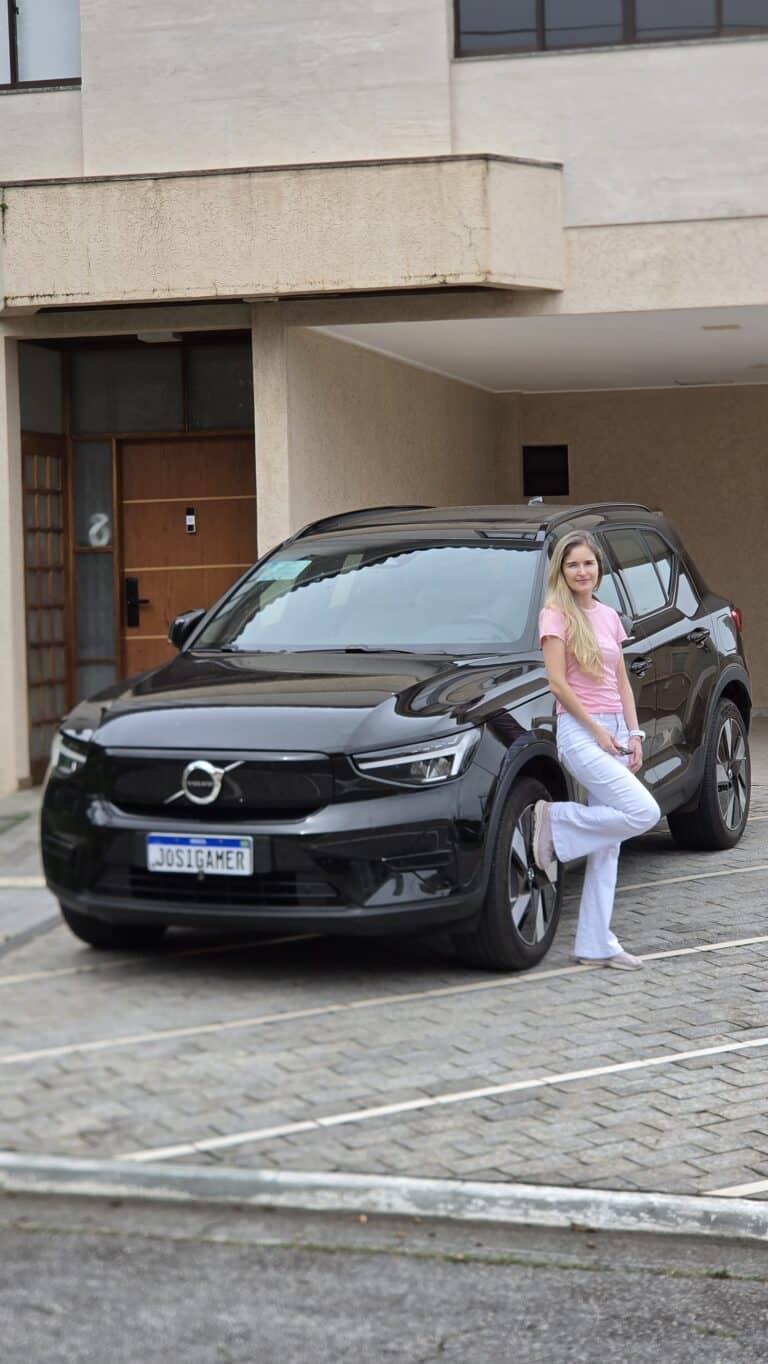 Volvo EX40 Plus Single Motor – Volvo AutoStar São Paulo